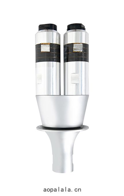 15kHz-4200W 聲峰(fēng)超聲(shēng)波(bō)換能器 雙(shuāng)柱(zhù)直筒(tǒng)(銀(yín)黑(hēi)) 15kHz-4200W 聲峰(fēng)超(chāo)聲(shēng)波(bō)換(huàn)能器 雙(shuāng)柱直筒(銀(yín)黑)