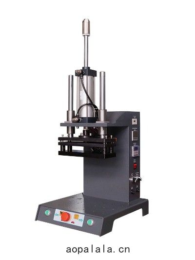 1000W LK-RH1000 靈科熱(rè)熔(róng)焊(hàn)接(jiē)機(jī) 1000W LK-RH1000 靈科熱熔焊(hàn)接機(jī)